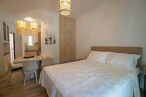 Fili s Cozy Place in Malaki