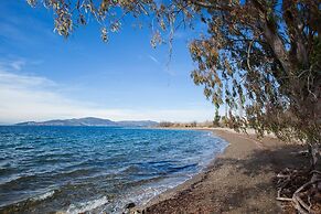 Karnagio Seafront in Agria