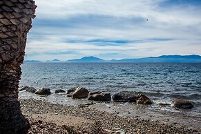 Karnagio Seafront in Agria