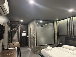 Premier Hostel Chiang Mai