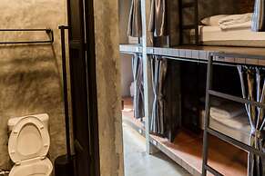 Premier Hostel Chiang Mai