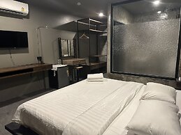 Premier Hostel Chiang Mai