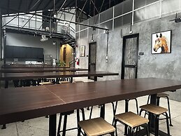 Premier Hostel Chiang Mai