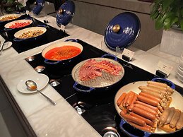 Crowne Plaza Hangzhou Linping by IHG