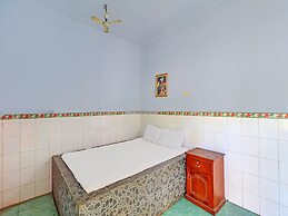 SPOT ON 92399 Hotel Sekar Jagat Near Pantai Baluk Rening