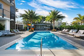 Wilton River Suites (Adults Only)