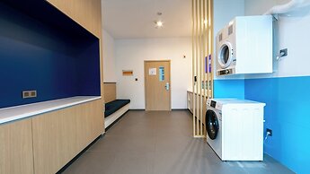 Holiday Inn Express Shanghai Pudong Airport by IHG