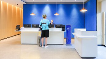 Holiday Inn Express Shanghai Pudong Airport by IHG