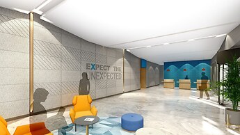 Holiday Inn Express Shanghai Pudong Airport by IHG