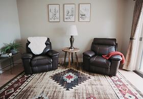 Goldsmith's Riverfront Inn