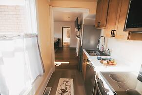 Goldsmith's Riverfront Inn