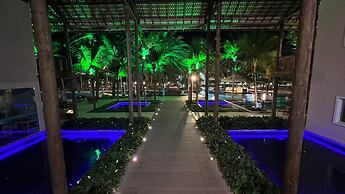 GOLF VILLE RESORT BEACH PARK