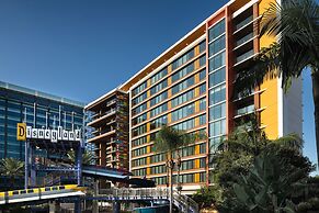 The Villas At The Disneyland Hotel