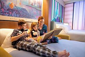 The Villas At The Disneyland Hotel