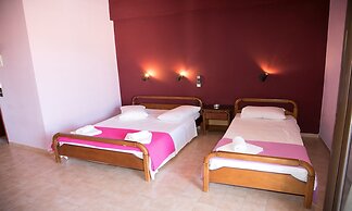 Petania Hotel & Apartments