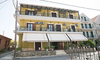 Petania Hotel & Apartments