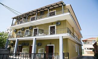 Petania Hotel & Apartments