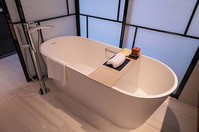 Doubletree By Hilton Cangnan