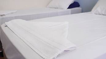 Hotel Pousada Garoupas