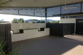 Broadwater and Saltwater on the Peninsula.