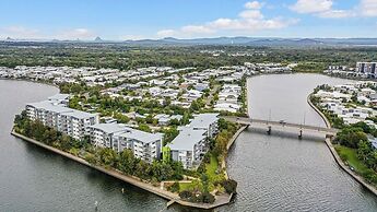 Broadwater and Saltwater on the Peninsula.