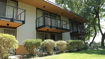 Kellogg West Conference Center and Hotel