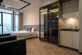 EXPRESSIONZ KLCC BY MANA-MANA