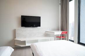 EXPRESSIONZ KLCC BY MANA-MANA