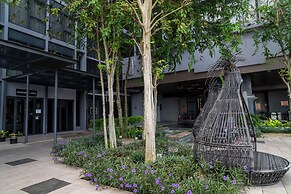 EXPRESSIONZ KLCC BY MANA-MANA