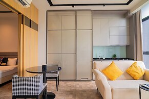 EXPRESSIONZ KLCC BY MANA-MANA