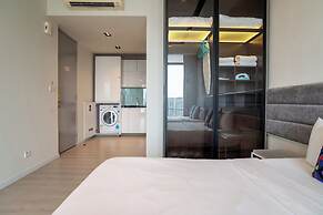 EXPRESSIONZ KLCC BY MANA-MANA