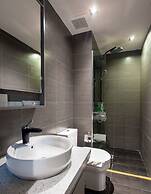 EXPRESSIONZ KLCC BY MANA-MANA