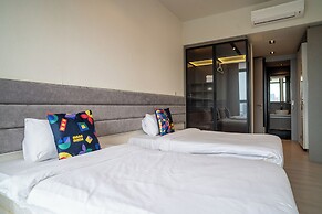 EXPRESSIONZ KLCC BY MANA-MANA