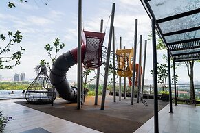 EXPRESSIONZ KLCC BY MANA-MANA