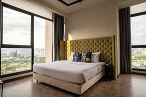 EXPRESSIONZ KLCC BY MANA-MANA