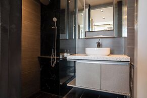 EXPRESSIONZ KLCC BY MANA-MANA