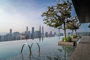 EXPRESSIONZ KLCC BY MANA-MANA