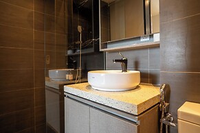 EXPRESSIONZ KLCC BY MANA-MANA