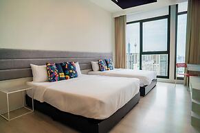 EXPRESSIONZ KLCC BY MANA-MANA