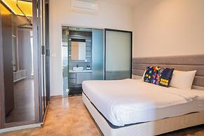 EXPRESSIONZ KLCC BY MANA-MANA