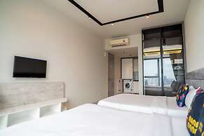 EXPRESSIONZ KLCC BY MANA-MANA