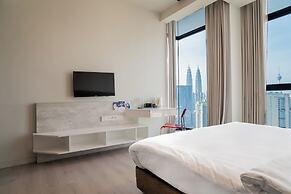 EXPRESSIONZ KLCC BY MANA-MANA