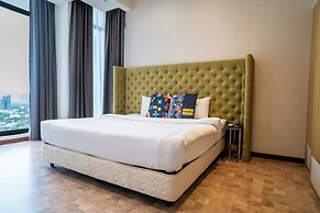 EXPRESSIONZ KLCC BY MANA-MANA