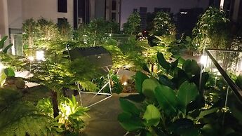 MCity Infinity pool KLCC