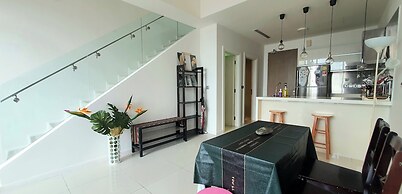 MCity Infinity pool KLCC