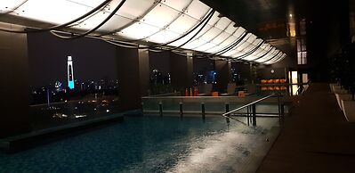 MCity Infinity pool KLCC