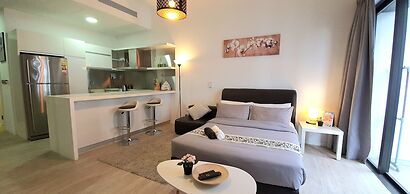 MCity Infinity pool KLCC