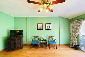 Safari Riviera Resort