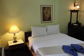 Safari Riviera Resort