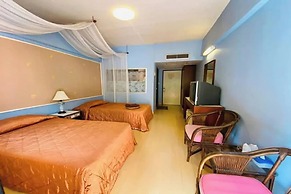 Safari Riviera Resort